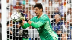 Courtois Terluka, Real Madrid Kehilangan Penjaga Gawang Utama Menjelang Derbi Besar
