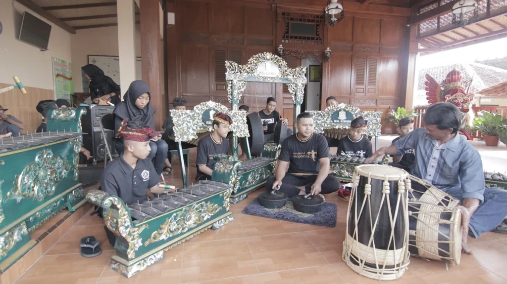 Dampak Sosial dan Ekonomi Festival Gamelan Banyuwangi