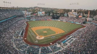 Dodger Stadium Naikkan Harga Tiket Keluarga, Tambah Fasilitas, dan Siapkan Musim 2026