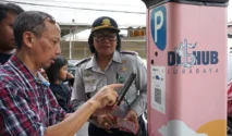 DPRD Surabaya Dukung Penerapan Parkir Nontunai Sebagai Solusi Permanen