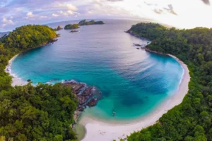 Foto landscape Pantai Wedi Ireng di musim kemarau – Panduan Lengkap