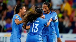 France Beats Brazil 2-1 in Gillette Stadium Friendly, Holding On with Ten Men