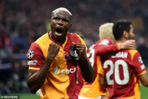 Galatasaray Gigit Kemenangan Tipis 1-0 atas Liverpool, Osimhen Bawa Harapan di Anfield