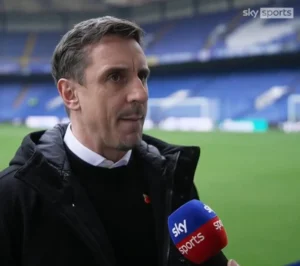 Gary Neville Mendesak Chelsea Hentikan Ritual Huddle Pra-Pertandingan