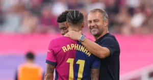 Hansi Flick Tegaskan Fokus pada Barcelona, Kontrak Diperpanjang hingga 2028