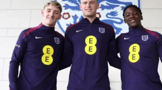 Harry Maguire dan Kobbie Mainoo Dipanggil ke Timnas Inggris, Kontrak Baru, dan Kontroversi di Bournemouth