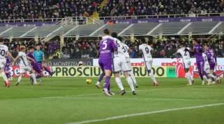 Inter dan Fiorentina Berbagi Poin di Stadio Artemio Franchi, Inter Tetap Puncak Serie A