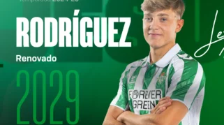 Jesús Rodríguez cedido por lesión en el Como ante el Pisa y amenaza su convocatoria a la Sub‑21 española