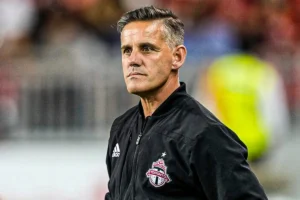 John Herdman Tak Pernah Diam di Laga: Alasan di Balik Energi Stadion GBK