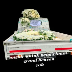 Karangan Bunga Berjejer di Grand Heaven Sambut Pemakaman Michael Bambang Hartono