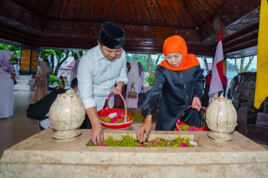 Keunikan Spiritual dan Budaya di Setiap Spot Ziarah Makam Suci di Banyuwangi
