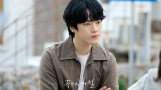 Kim Jung Hyun Si ‘Second Lead’ yang Selalu Mencuri Perhatian: 4 Drama yang Membuat Penonton Terpukau