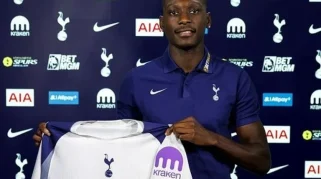 Kolo Muani Buka Pencetak Gol, Tottenham Pertahankan Harapan di Leg Kedua Atletico Madrid