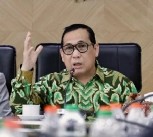 Komisi III DPR RI Pantau Kasus Air Keras Andrie Yunus, Tekan Penangkapan Pelaku