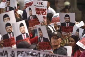 KPK Tetapkan Direktur Maktour dan Ketua Asosiasi Kesthuri sebagai Tersangka Korupsi Kuota Haji