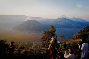 Kuota Pengunjung Gunung Bromo Ditambah 1.000 Orang Selama Libur Lebaran