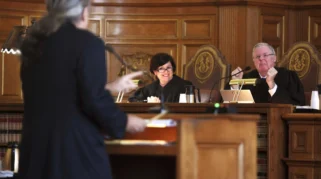 Kyle Kelly Tinjau Dampak Keputusan Pengadilan pada Lanskap Olahraga Amerika