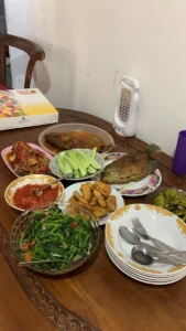 Makanan Lebaran untuk Keluarga Besar: Ide Menu dan Tips Memasak