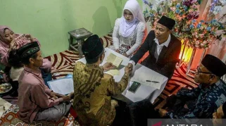 Malam Sanga Bojonegoro: Obor Ramadan dan Pernikahan di Ujung Bulan Penuh Berkah