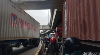 Menhub Dudy Tuding Truk Logistik Penyebab Kemacetan di Pelabuhan Gilimanuk Saat Mudik