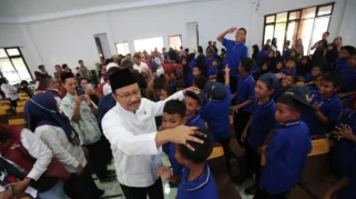 Menteri Sosial Gus Ipul Apresiasi Upaya Trenggalek dalam Pemutakhiran Data dan Pembangunan Sekolah Rakyat