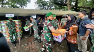 Paket Sembako Bazar Rakyat Monas Lengkap, Ribuan Warga Sambut Inisiatif Prabowo