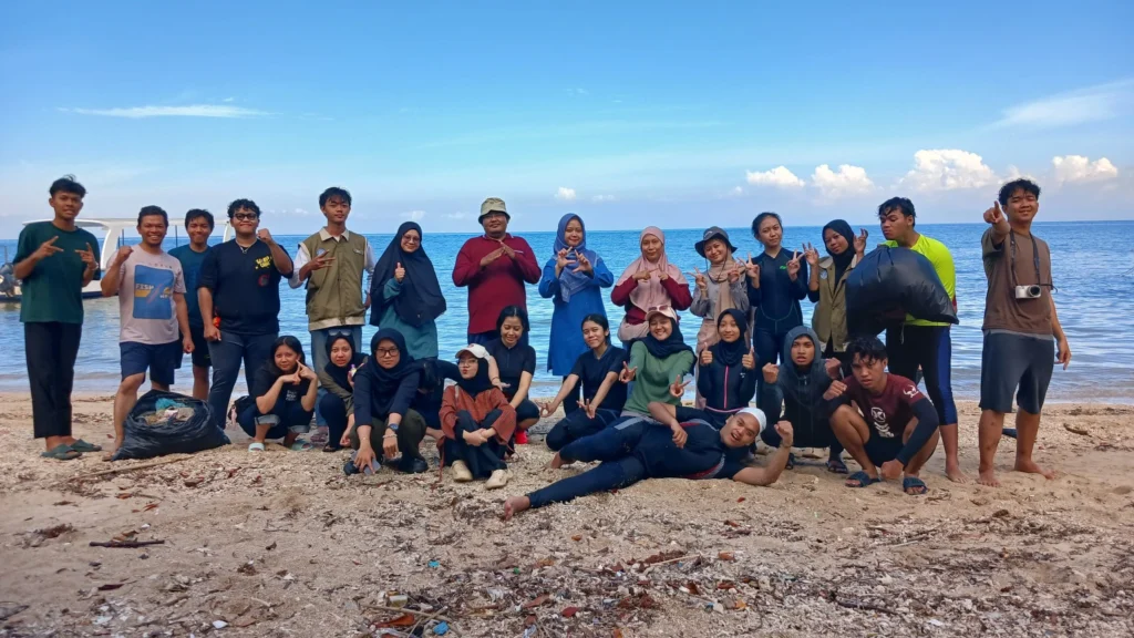 Pengelolaan dan Tantangan Konservasi di Baluran