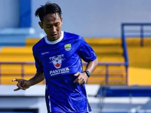 Persib Bandung Hajar Persik Kediri, Beckham Putra Ungkap Tantangan Awal Menuju Borneo FC