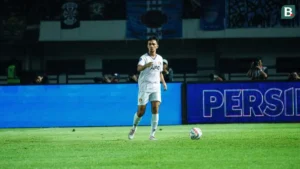 Persib Gigit Kemenangan 3-0 atas Persik, Beckham Putra Siapkan Senjata Rahasia untuk Borneo FC!