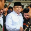 mantan menag yaqut cholil qoumas saat menghadiri sidang praperadilan