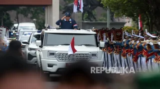 Prabowo Sindir Pengadaan Mobil Dinas Gubernur Rp8 Miliar, Bandingkan dengan Maung Buatan Indonesia