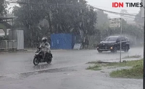 Prakiraan Cuaca Bali 26 Maret 2026: Hujan Ringan hingga Sedang dengan Suhu 20‑32°C