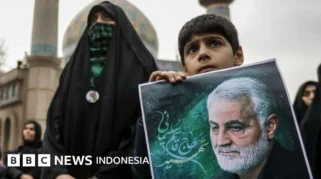 Profesor Jiang Xueqin Prediksi AS Kalah Lawan Iran: Analisis Mendalam di Balik Ramalan Kontroversial