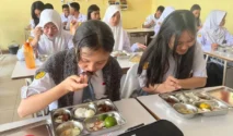 Program MBG Disesuaikan, Lima Hari Sekolah, Enam Hari di Daerah 3T