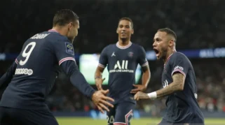 PSG Rebut Klasemen Liga Prancis Usai Kemenangan Telak 4-0 atas Nice