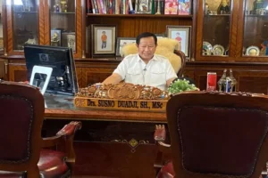 Riwayat Karier Oegroseno dan Susno Duadji Beradu Pandangan tentang RJ Rismon Sianipar