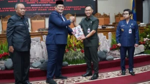 Rumah Senilai Rp 8 Miliar Bupati Cilacap Syamsul Auliya Rachman Jadi Sorotan KPK