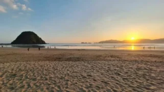 SPBU terdekat dari Pantai Pulau Merah Banyuwangi: Lokasi Strategis dan Aksesibilitas