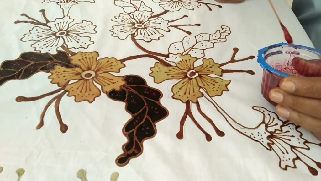 Teknik Pewarnaan Alami yang Mewarnai Batik Banyuwangi