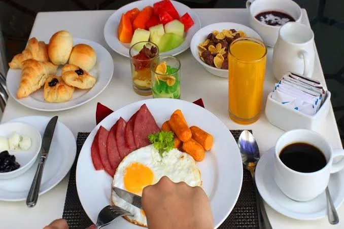 Tips Memilih Hotel dengan Sarapan Gratis di Banyuwangi untuk Wisatawan