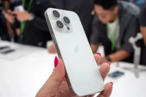 Tren Sewa iPhone Meroket di Malang Menjelang Lebaran, Omzet Diprediksi Capai Rp25 Juta