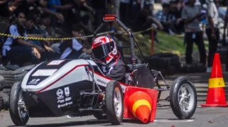 UT Beraksi di Tingkat Global: Kompetisi Internasional, Inovasi Mobil Listrik, Startup Kreatif, dan Tangan Robotik Canggih