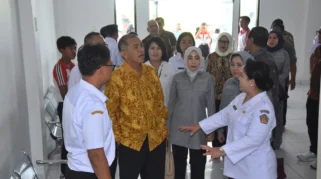 Wakil Ketua Komisi VIII Soroti Pembatalan Sekolah Daring, Tekankan Penguatan Mutu Pendidikan