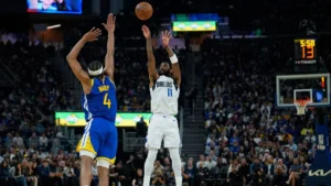 Warriors dan Mavericks Bertarung Ketat, Cedera Besar Menimpa Moses Moody dan Kepastian Cedera Cooper Flagg
