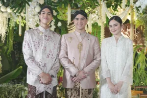 5 Foto Alyssa Daguise Saat Akad Nikah El Rumi dan Syifa Hadju: Momen Bahagia dan Kejutan