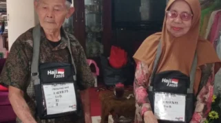 60 Tahun Berdagang Kangkung, Kakek Niran Akhirnya Berangkat Haji Bersama Istri