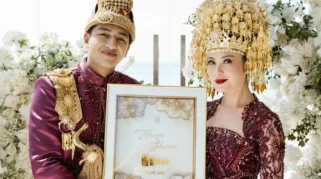 7 mahar unik nan fantastis di nikahan artis, El beri Syifa 2026 poundsterling