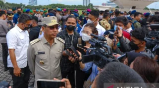 Air Tercemar, Warga Terancam: Krisis Kesehatan Mengintai di Sekitar TPST Bantargebang