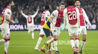 Ajax Kalah 1-2 dari FC Twente, Posisi Champions League Semakin Terancam