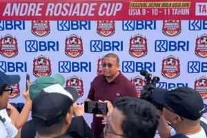 Andre Rosiade Selenggarakan Turnamen Padel Gratis Dorong Keluarga Berolahraga
